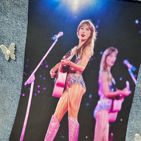 Custom Swift jean jacket - Picture 6 of 11